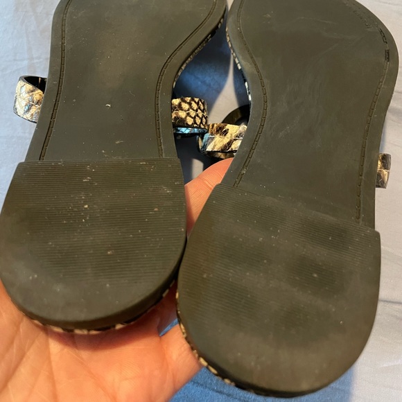Lightly used Tory Burch flip flops in brown snakeskin - Picture 4 of 8